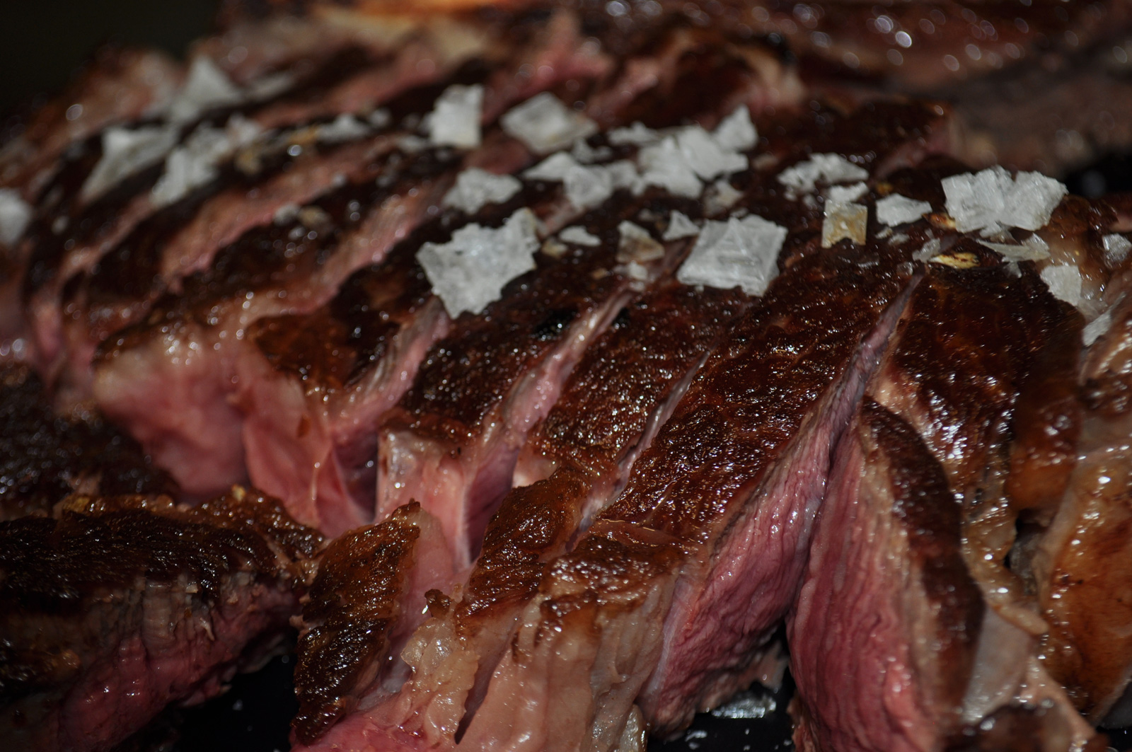Cómo cocinar wagyu en horno de leña - Finca Santa Rosalía